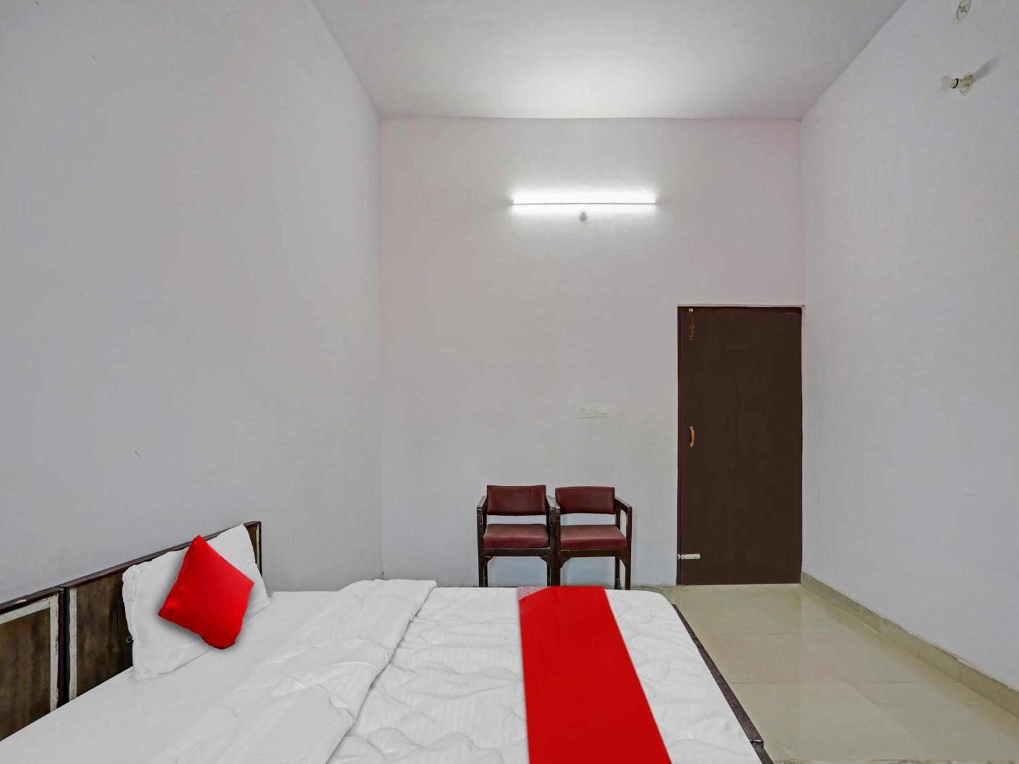 Super Hotel O Easy Stay Inn Lucknow Exterior photo